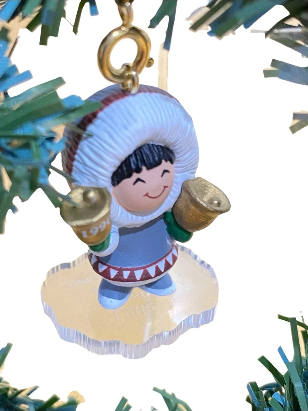 Hallmark 1990 Little Frosty Friends Mini Wreath with Ornaments